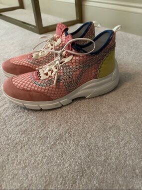 Sam Edelman Pink Knit High-Top Sneakers with Yellow Heel